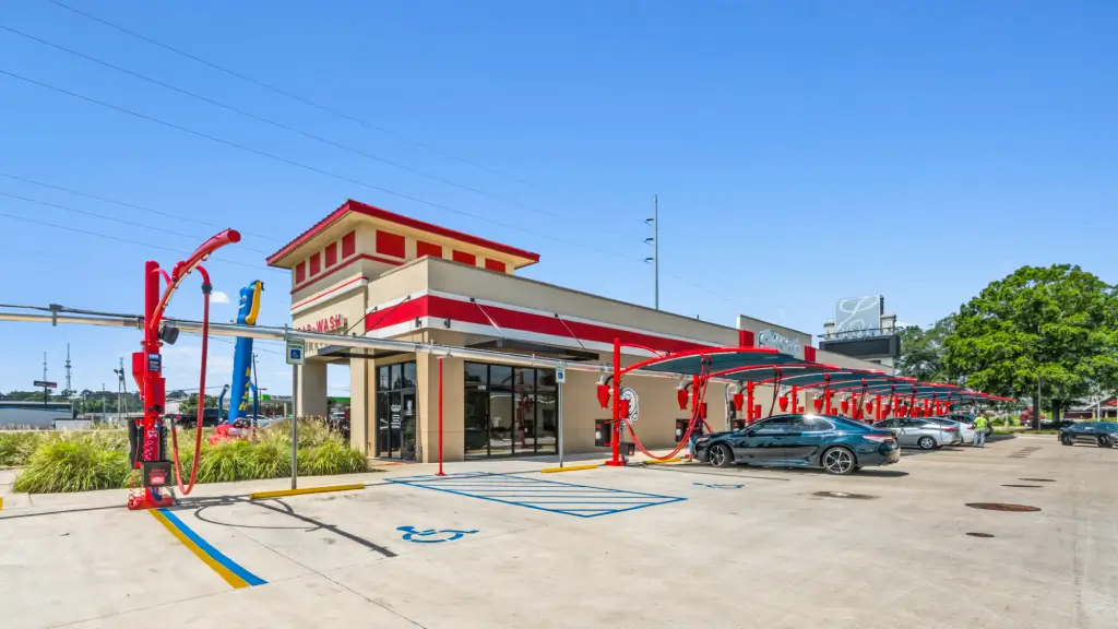 Sud Stop Car Wash at 4150 Eastdale Cir, Montgomery, AL