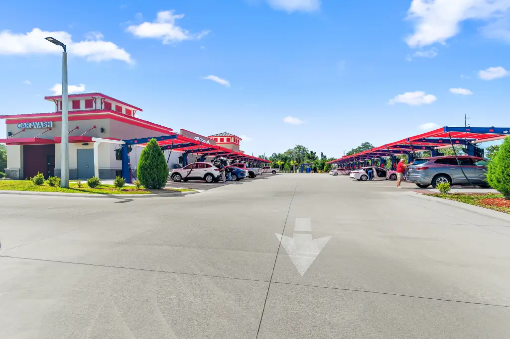 Sud Stop Car Wash at 5225 24th St E, Bradenton, FL