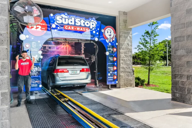 Sud Stop Car Wash at 5225 24th St E, Bradenton, FL