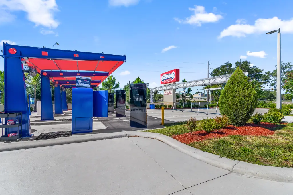 Sud Stop Car Wash at 5225 24th St E, Bradenton, FL