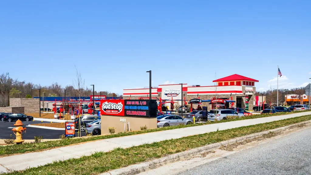 Sud Stop Car Wash at 1491 Glenn Center Dr, Kernersville, NC