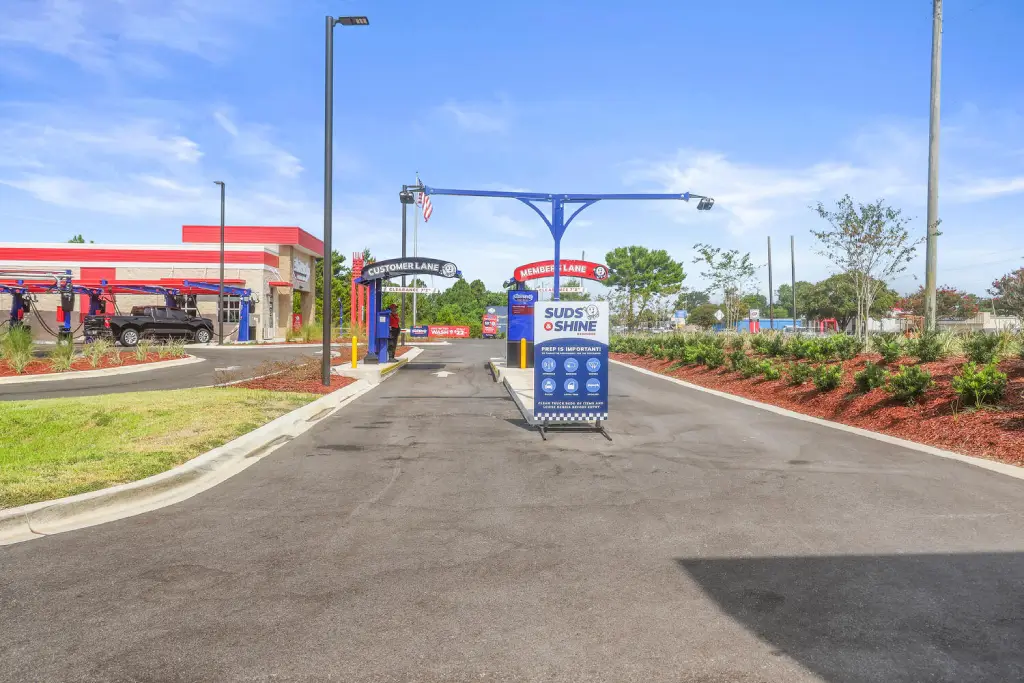 Sud Stop Car Wash at 17235 Panama City Beach Pkwy, Panama City Beach, FL