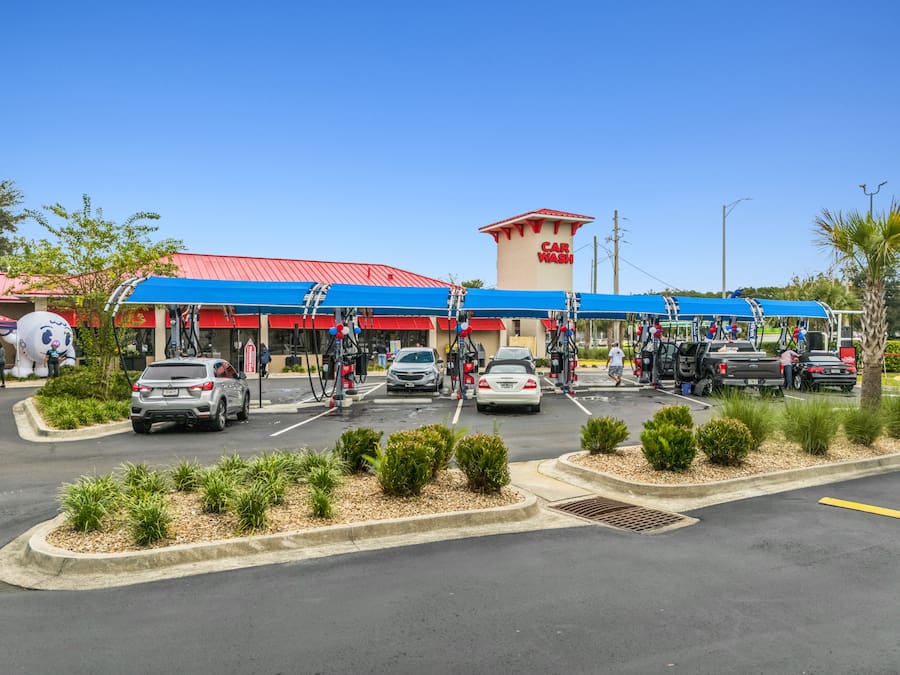 amenity bays at sud stop car wash, 4132 Southside Blvd, Jacksonville, FL 32216
