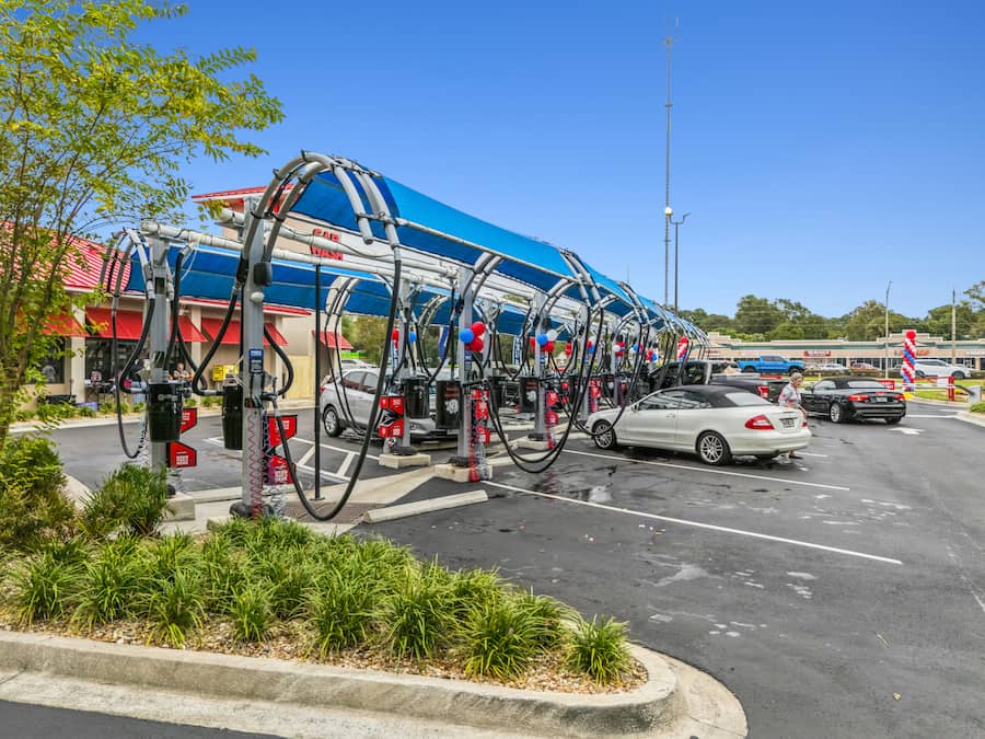 free self-detailing amenities at sud stop car wash, 4132 Southside Blvd, Jacksonville, FL 32216